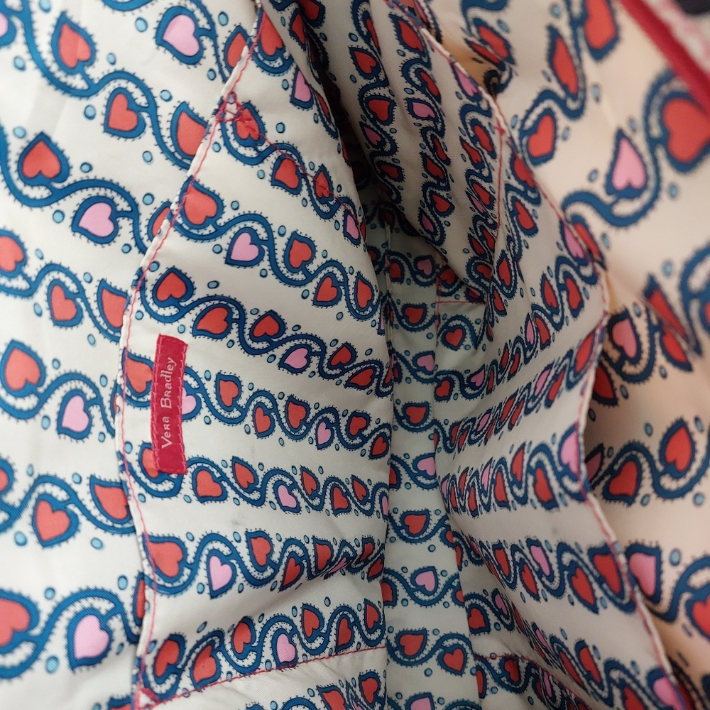 Vera Bradley Large Vera Tote Stiched Flowers NWT - Picture 2 of 5